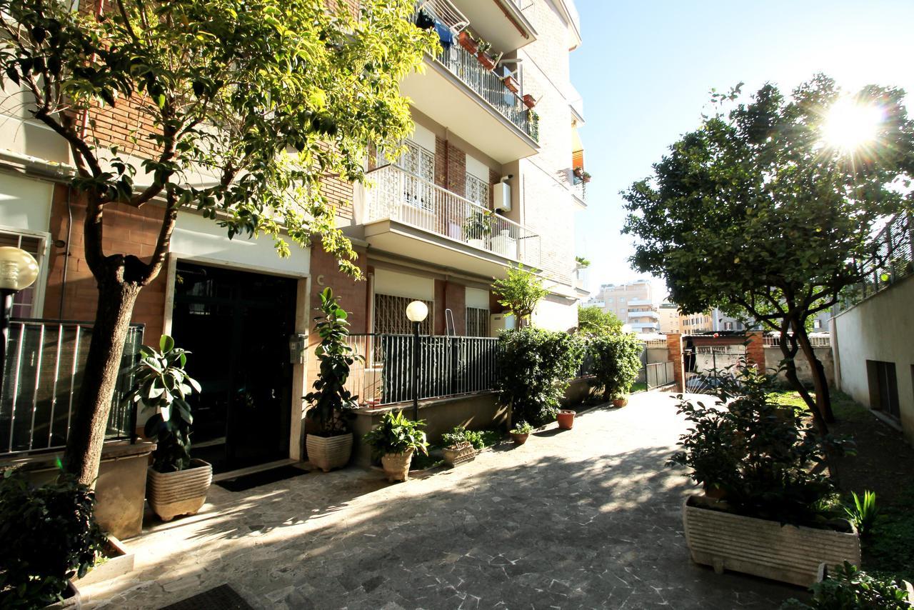 Monteverde Bright Apartment With Garage Roma Esterno foto